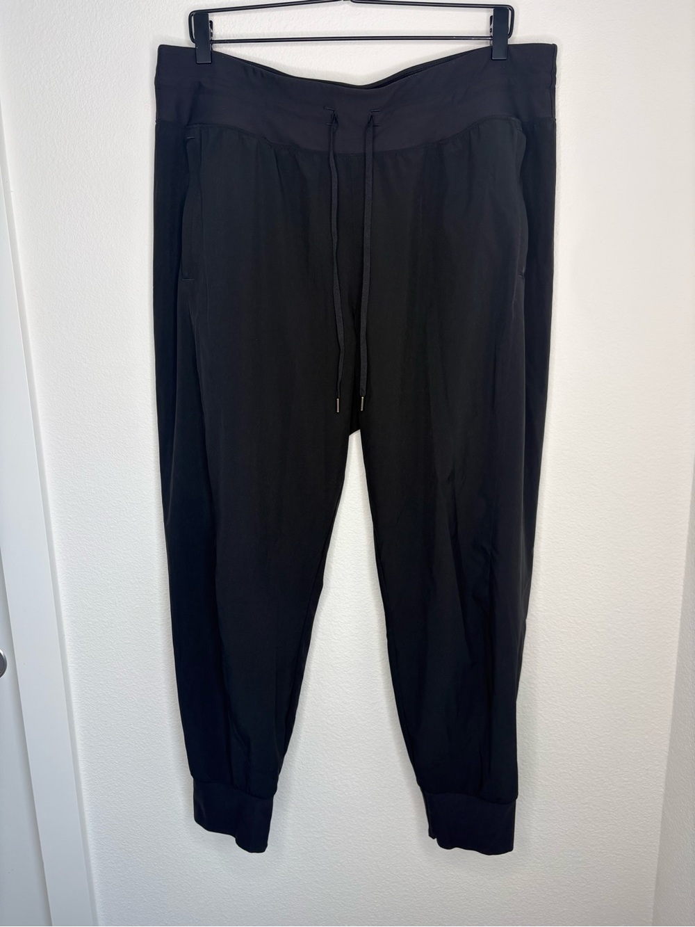 Calia Women’s Lightweight Athleisure Black Joggers with Zippered Pockets